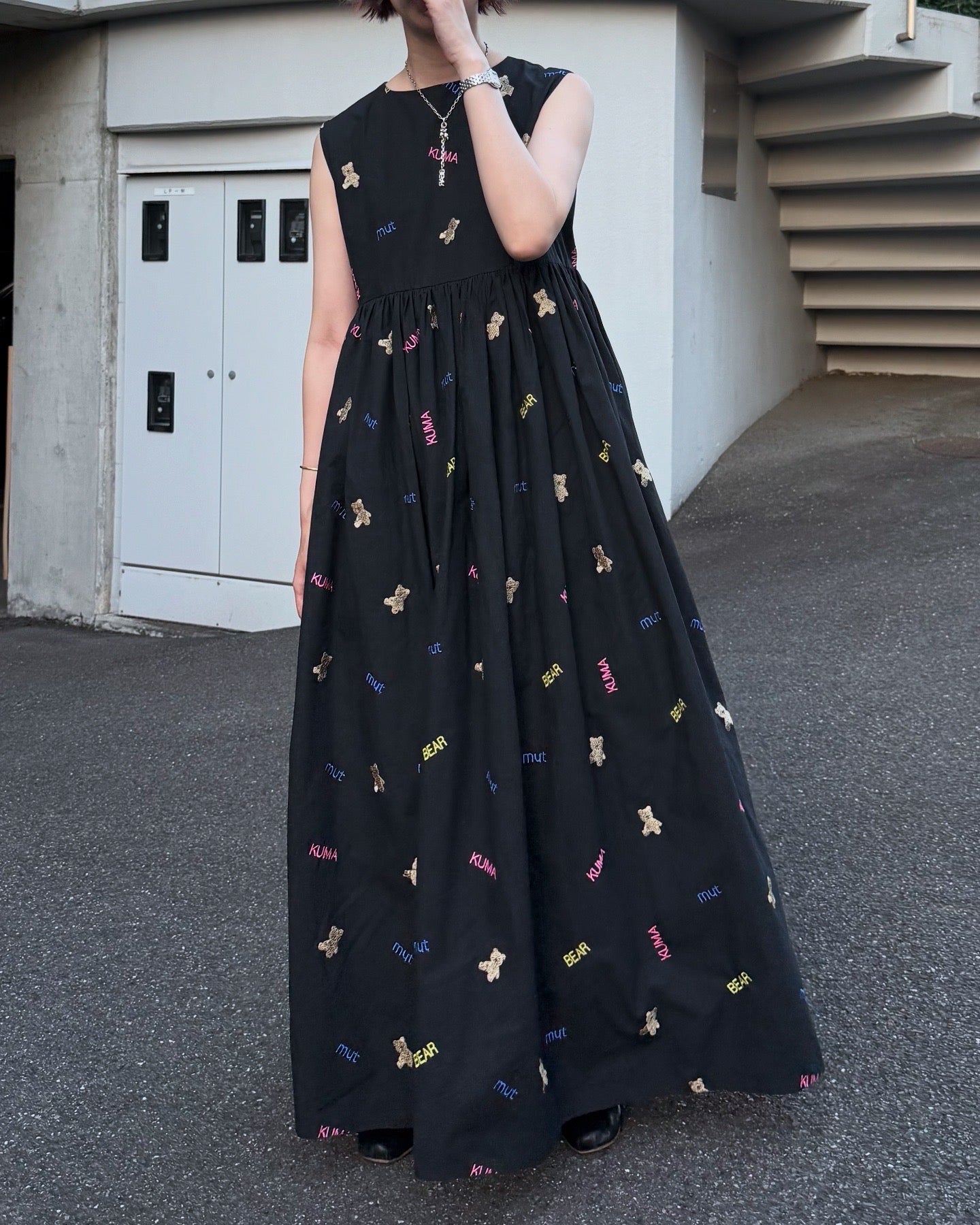 kuma embroiery onepiece
