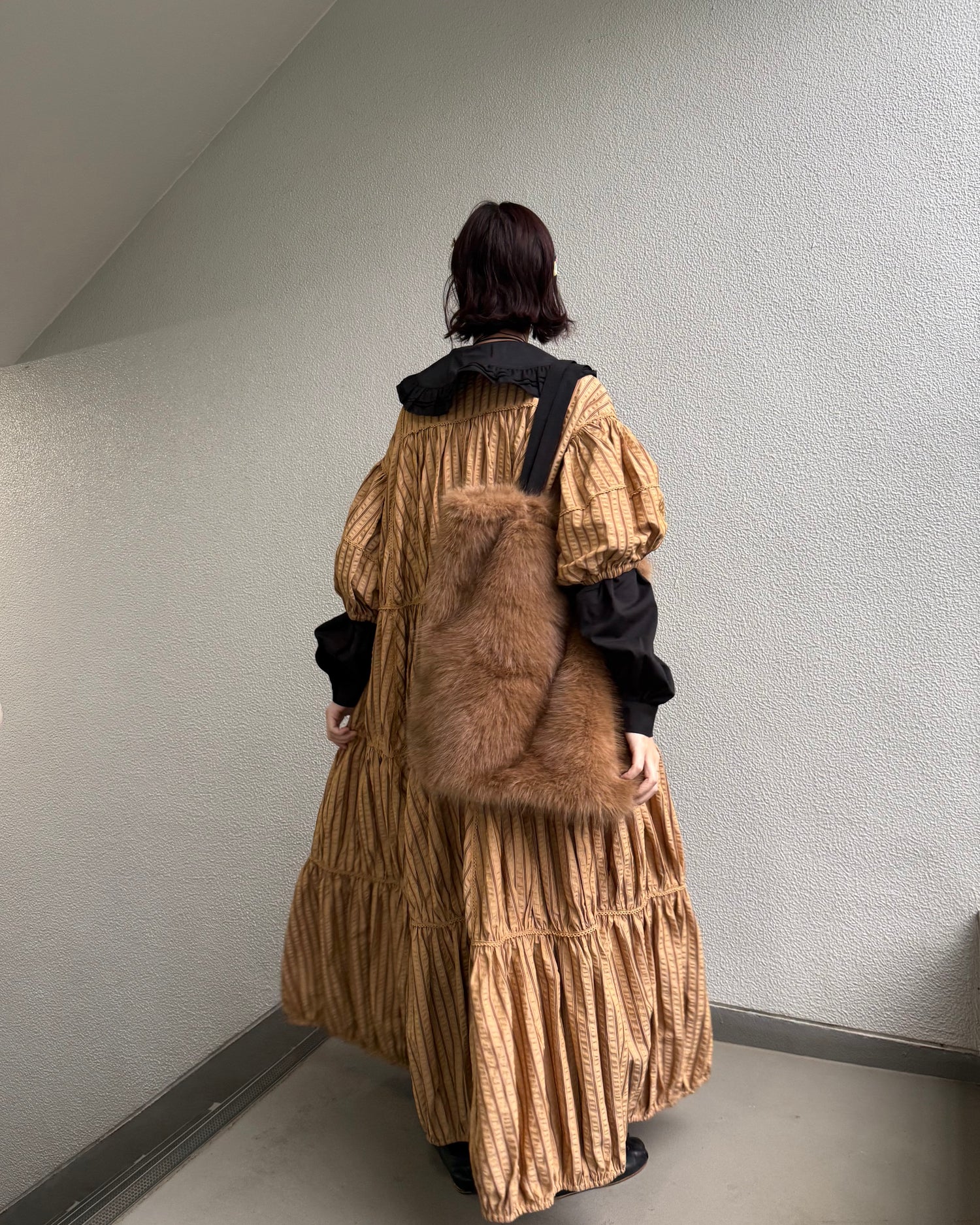 stripe volume onepiece – beige