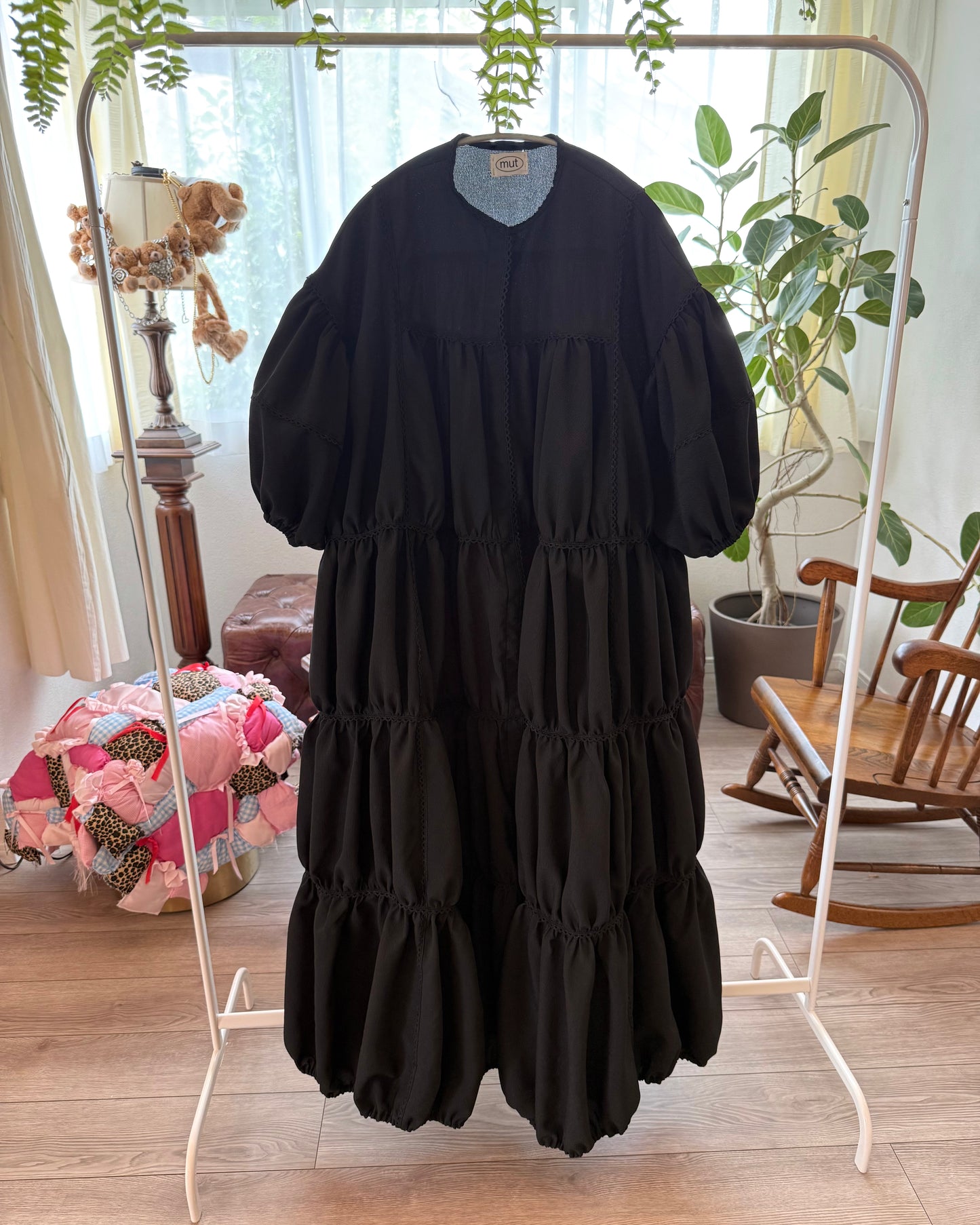 ginghamless patchwork volume onepiece – black