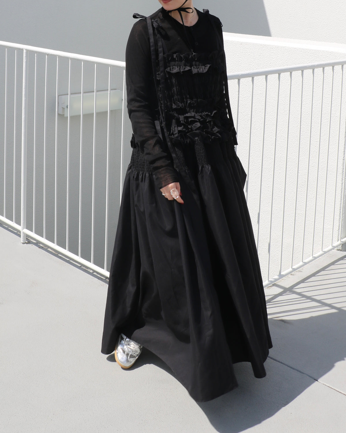 cami ribbon frill onepiece - black