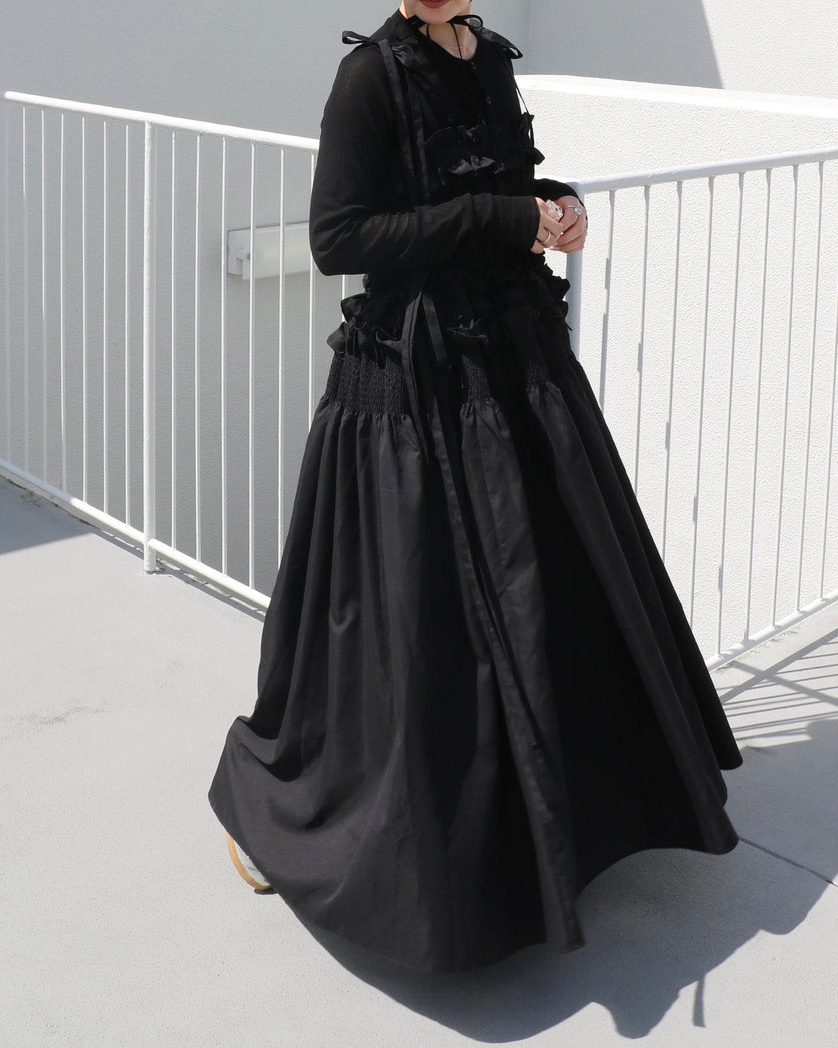 cami ribbon frill onepiece - black