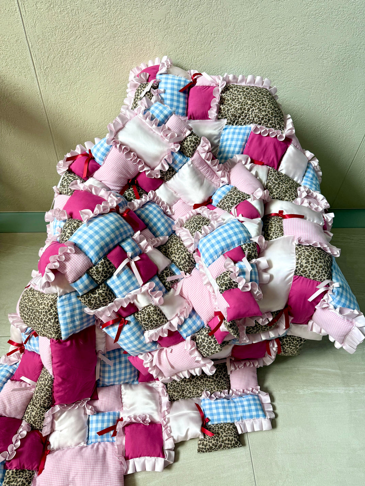 frill patchwork mulchket - large