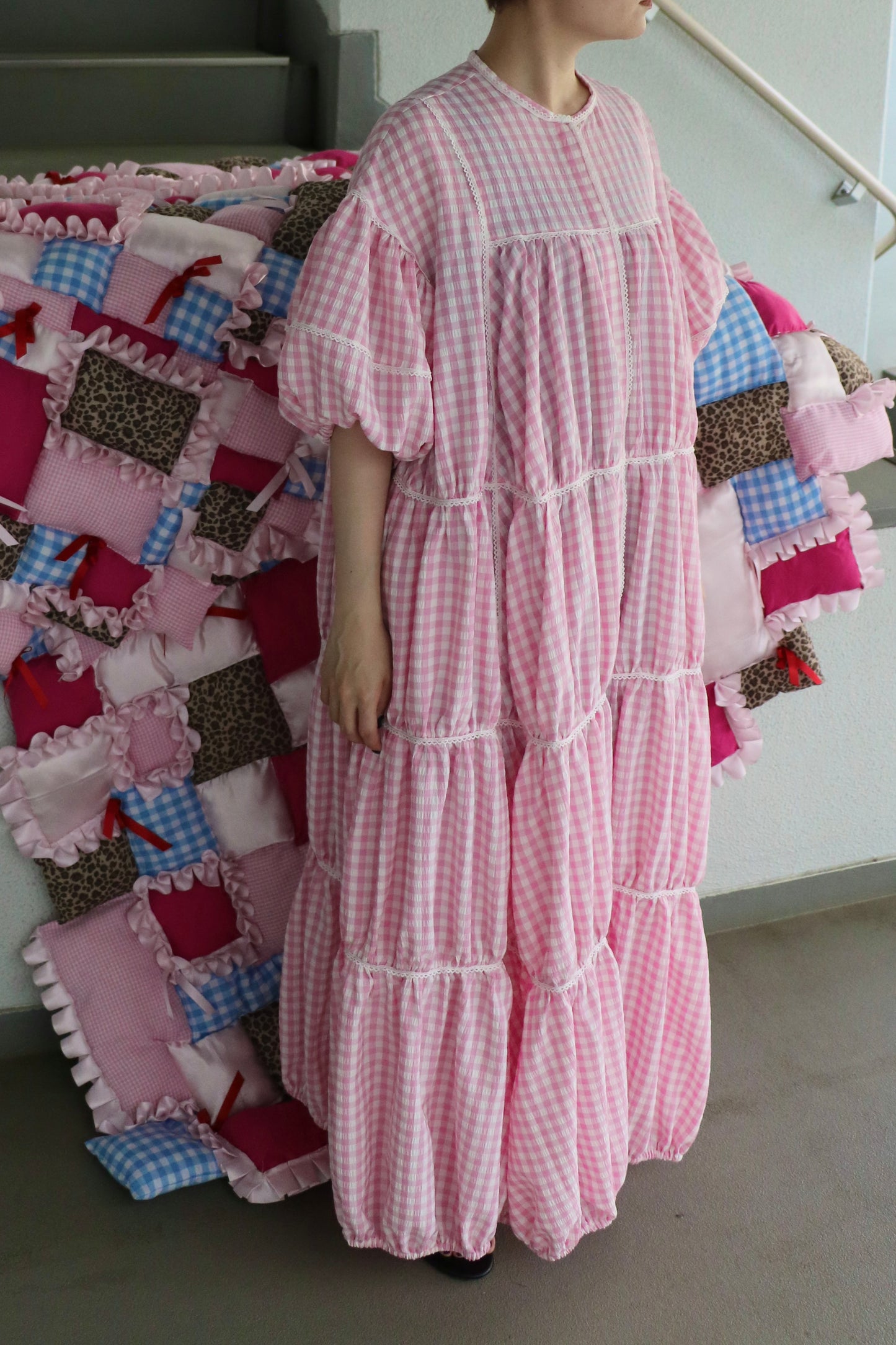 gingham patchwork volume onepiece – pink × white