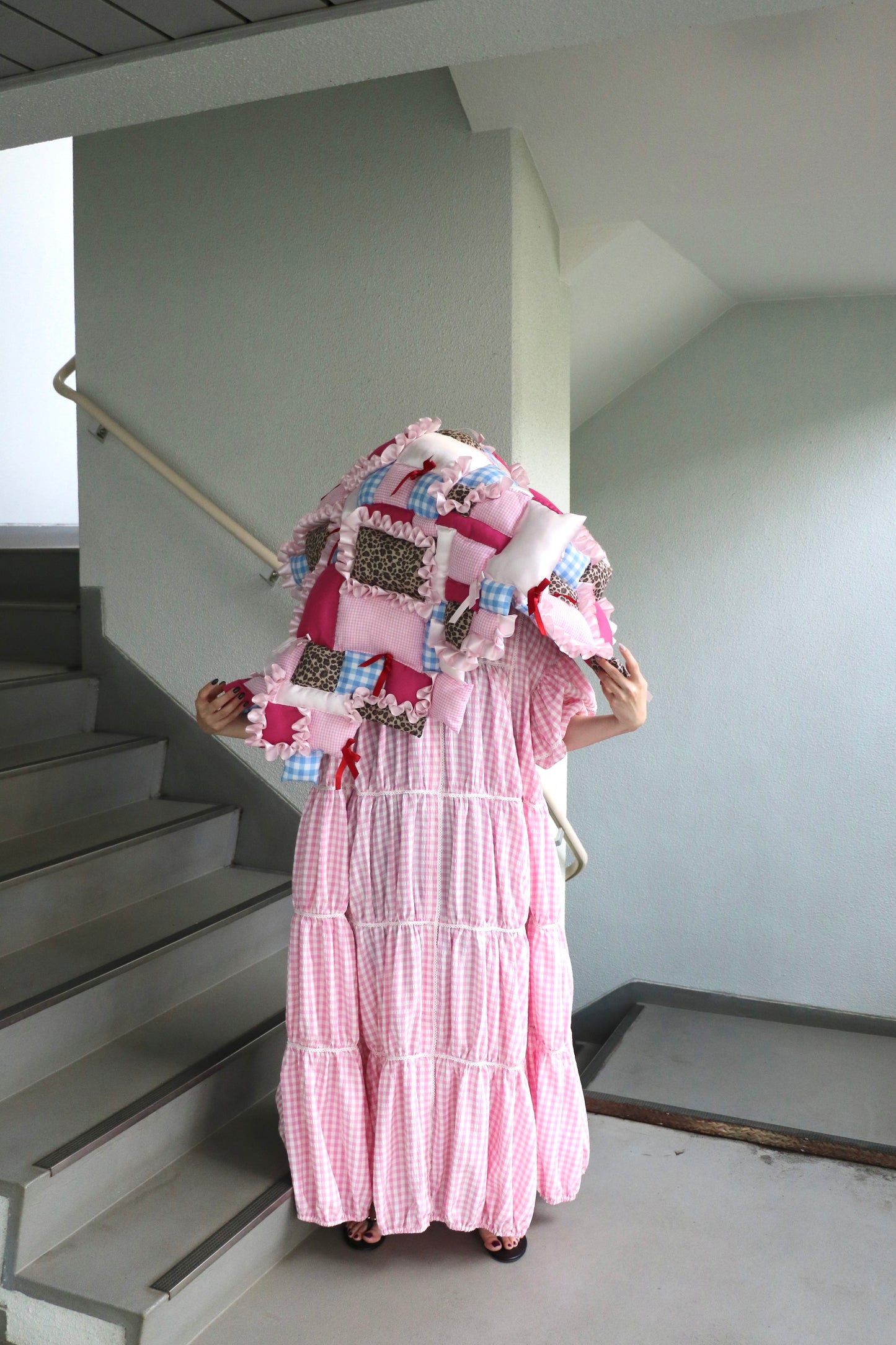 gingham patchwork volume onepiece – pink × white
