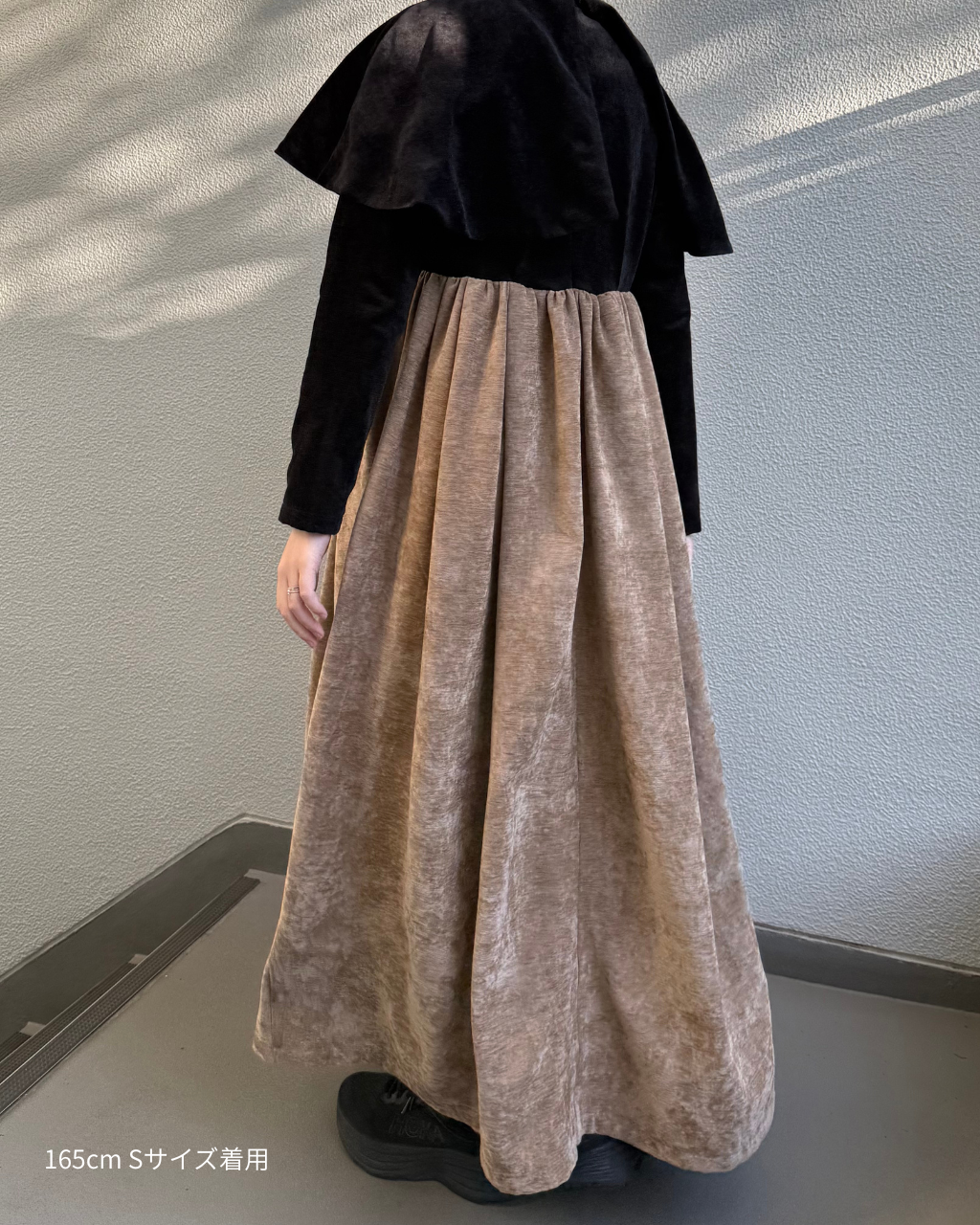 【預購】格紋拼布洋裝 – 白 × 黑