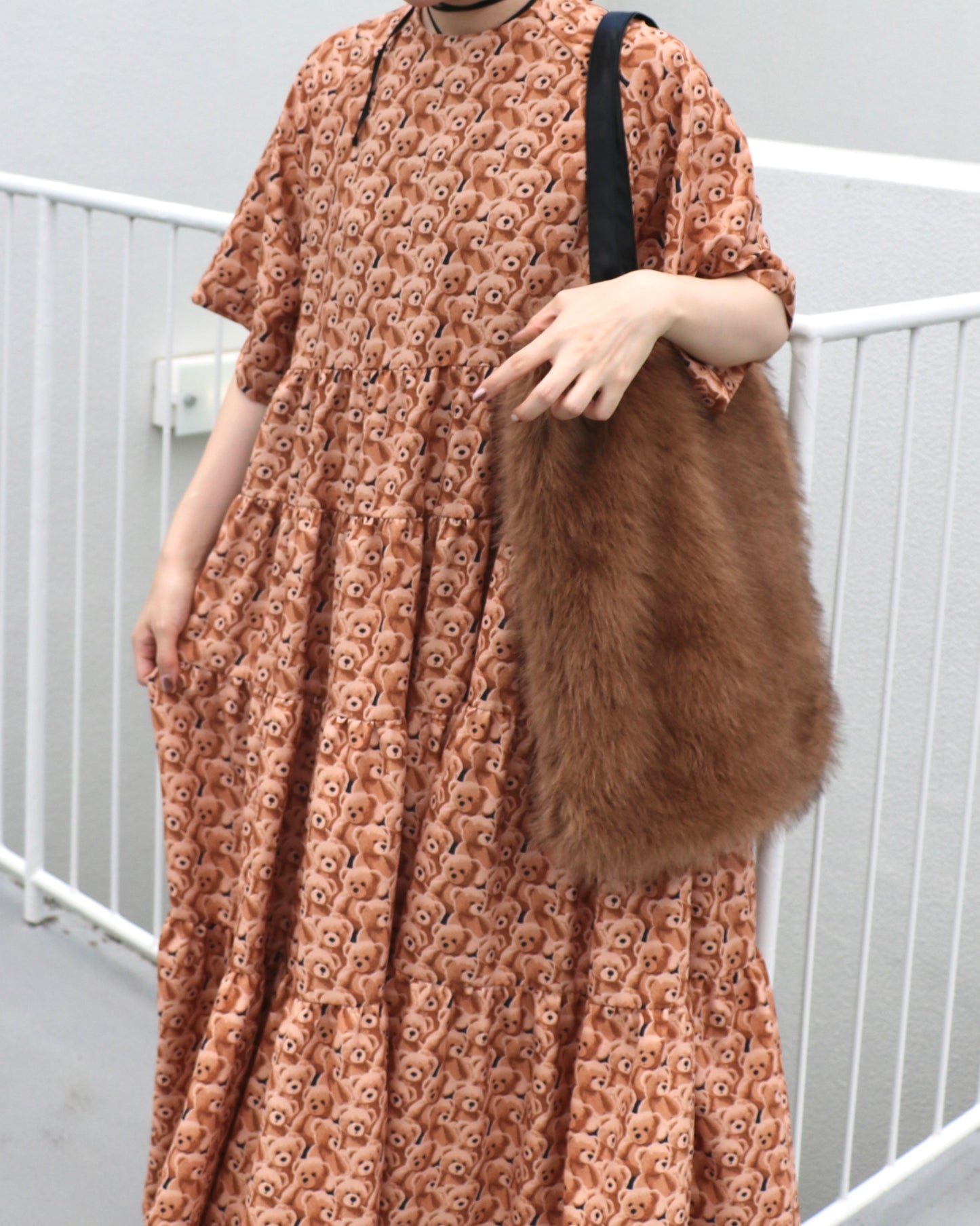 reversible kuma fur bag - brown