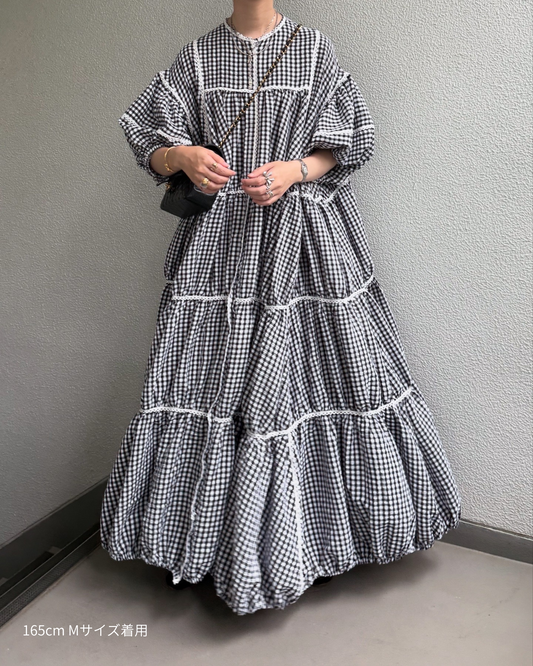 gingham patchwork volume onepiece – white × black