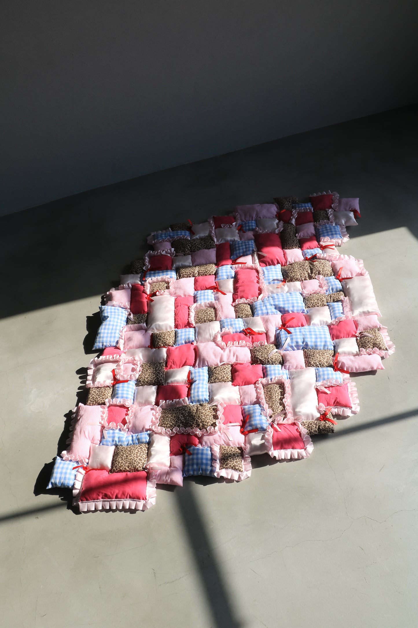 frill patchwork mulchket - large