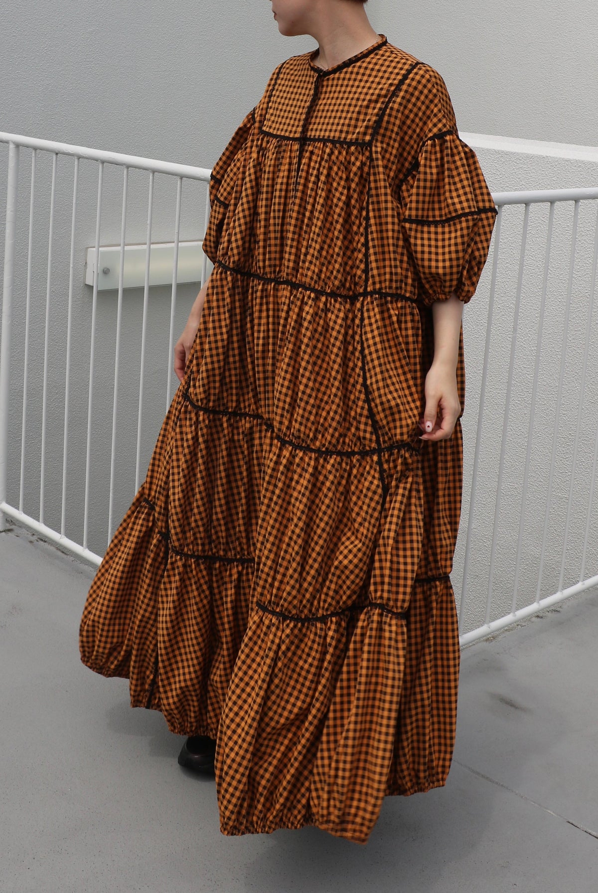 gingham patchwork volume onepiece – orange × black