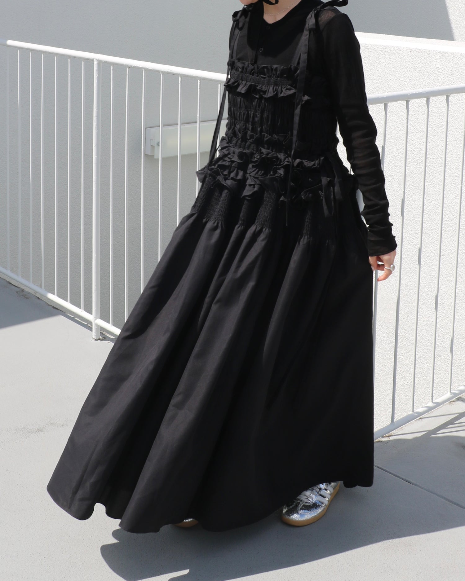 cami ribbon frill onepiece - black