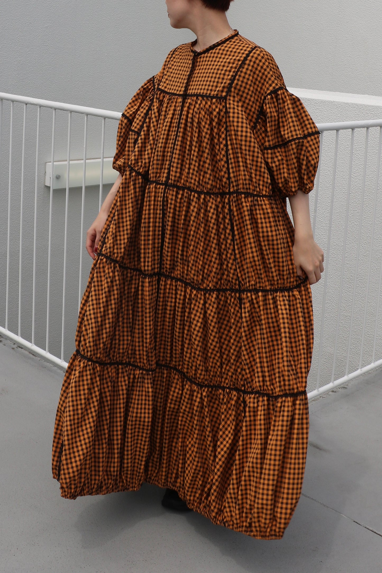 gingham patchwork volume onepiece – orange × black