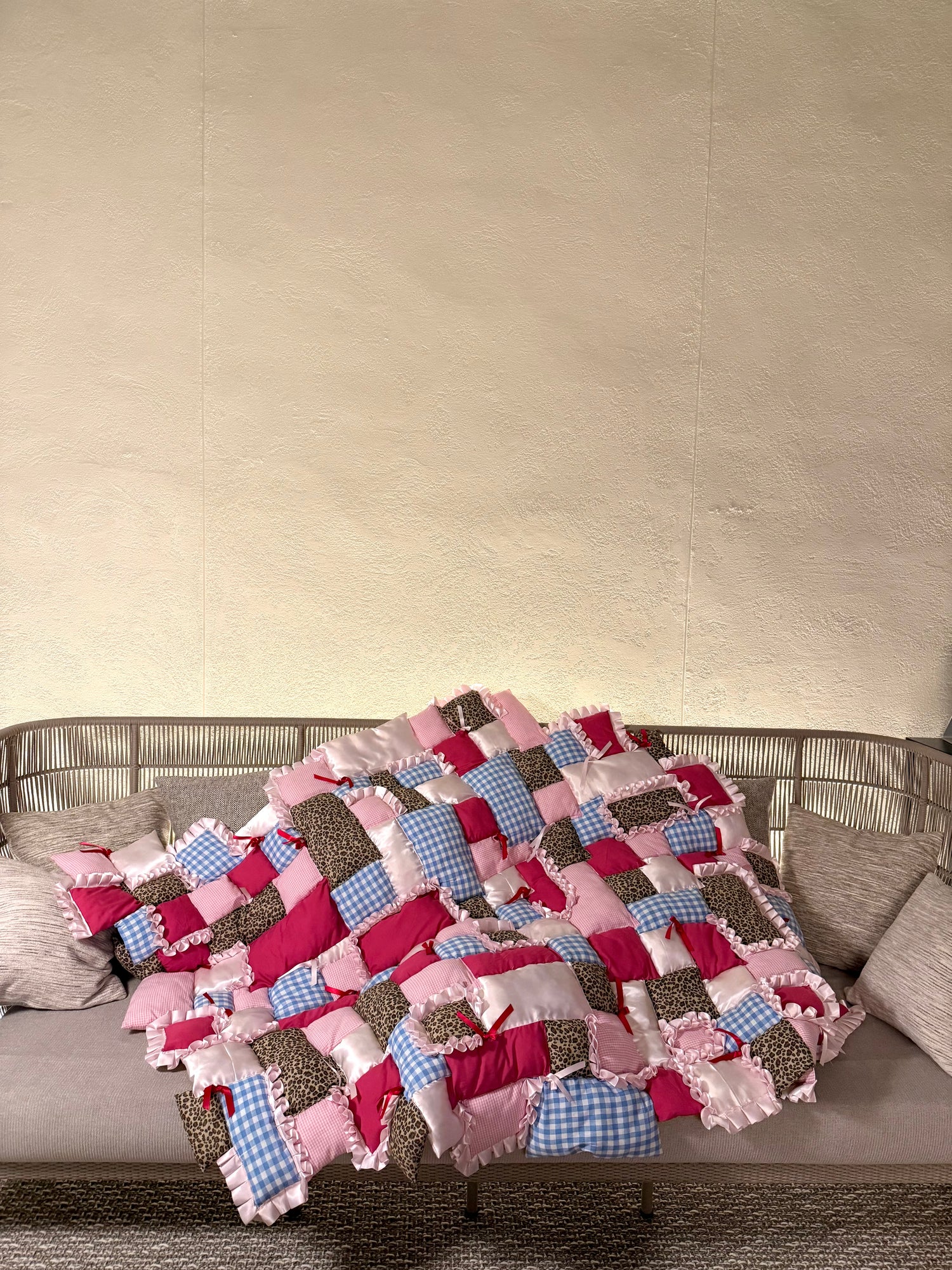frill patchwork mulchket - large