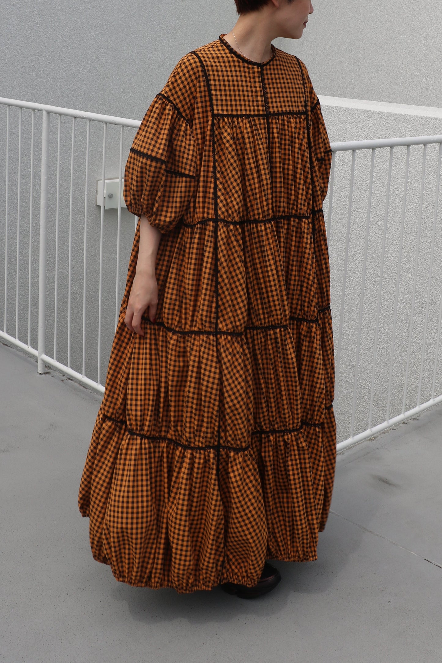 gingham patchwork volume onepiece – orange × black