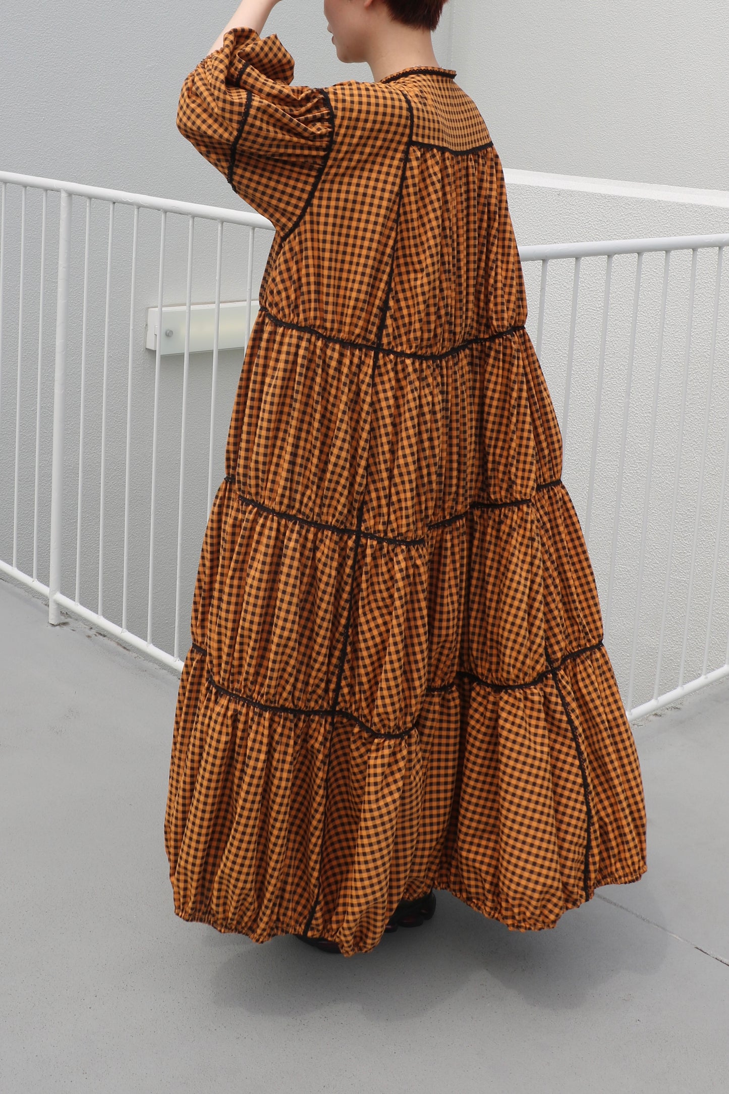 gingham patchwork volume onepiece – orange × black