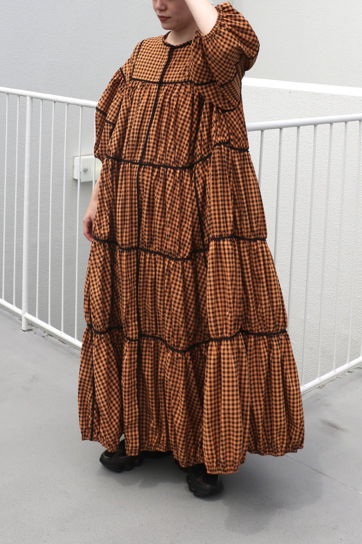 gingham patchwork volume onepiece – orange × black