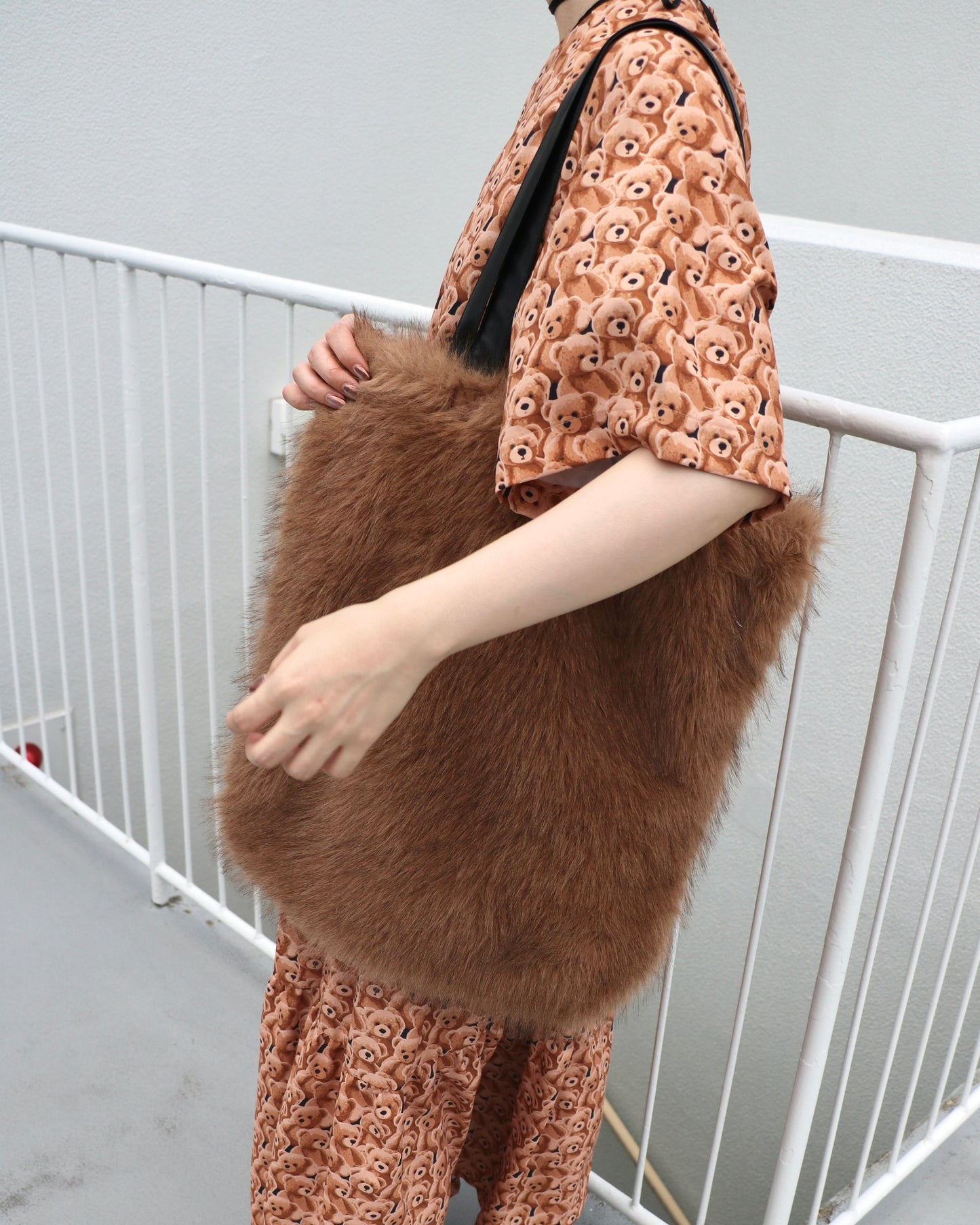 reversible kuma fur bag - brown