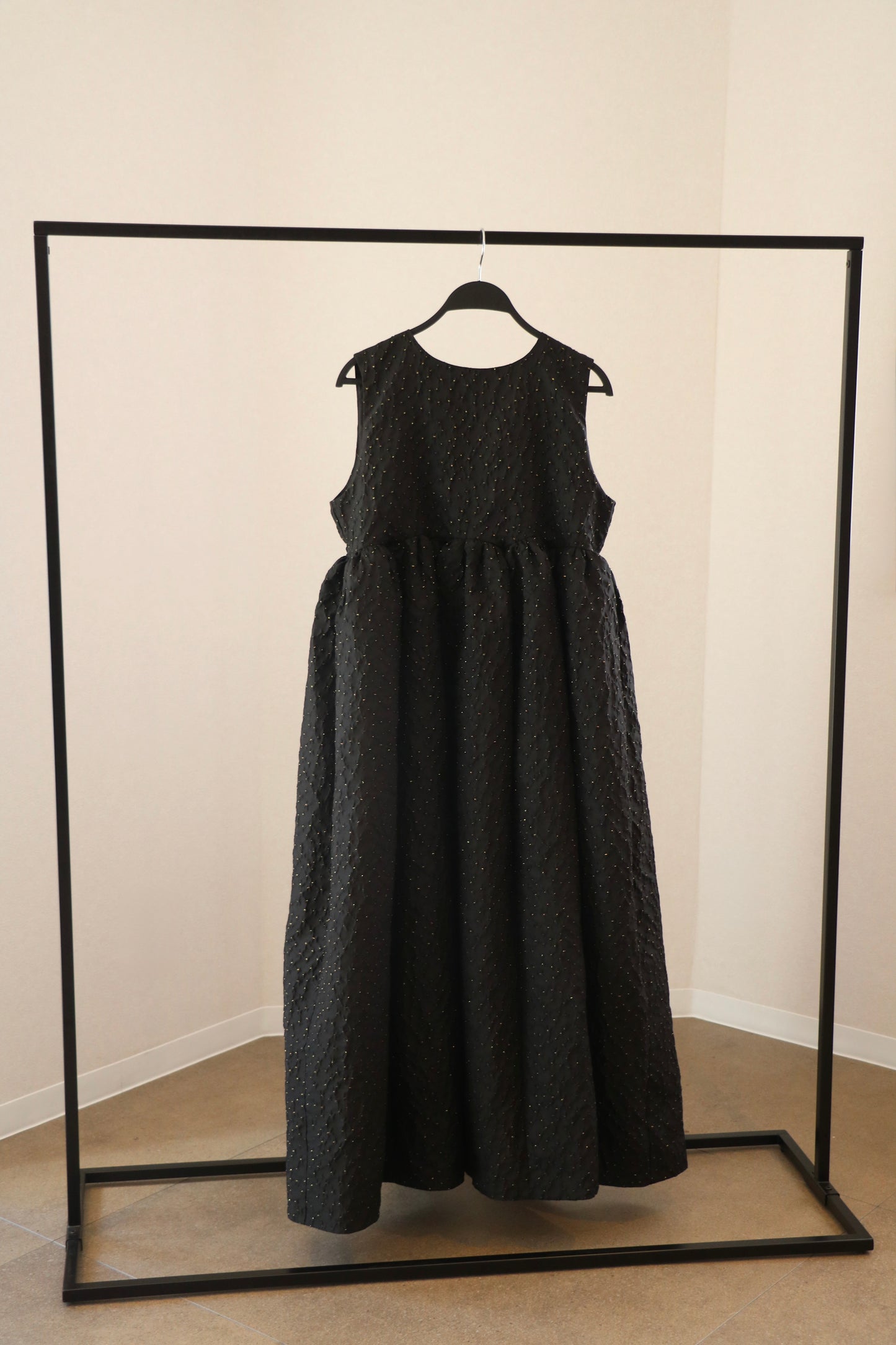 kira kira volume dress