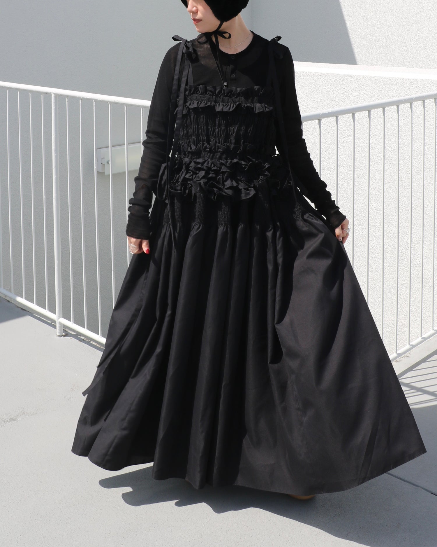 cami ribbon frill onepiece - black