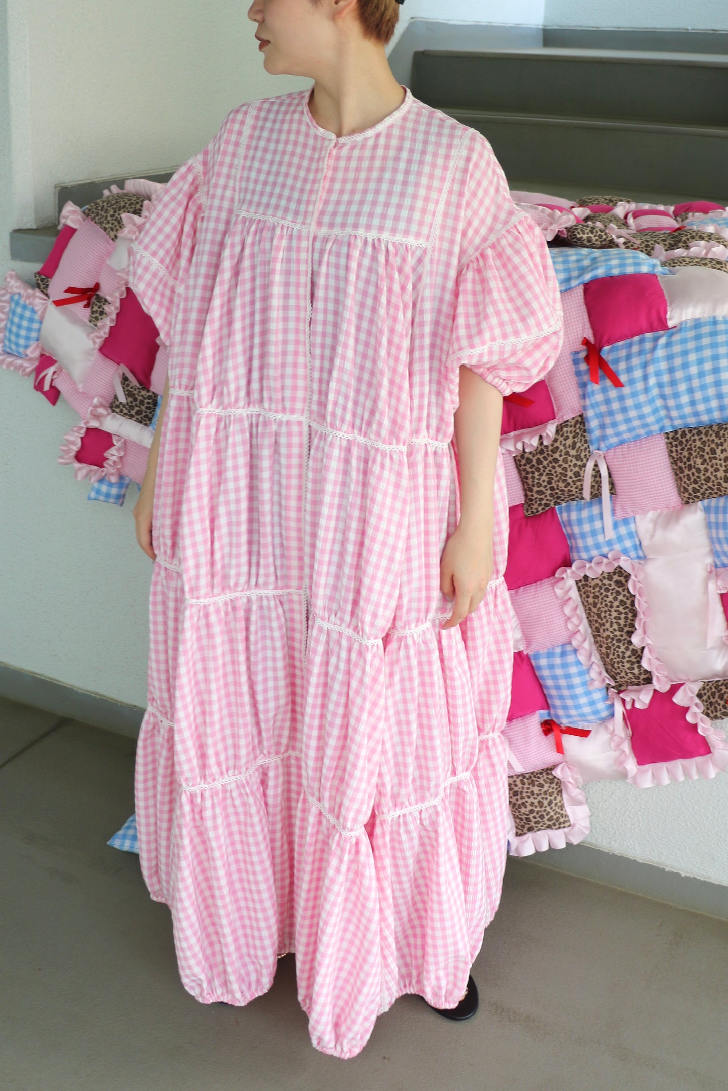 gingham patchwork volume onepiece – pink × white