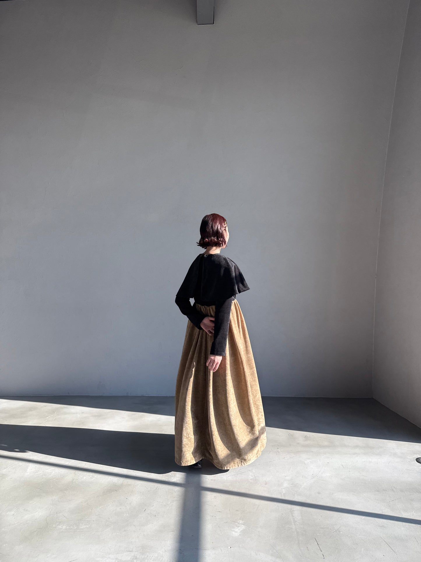beroa dual onepiece - black × beige