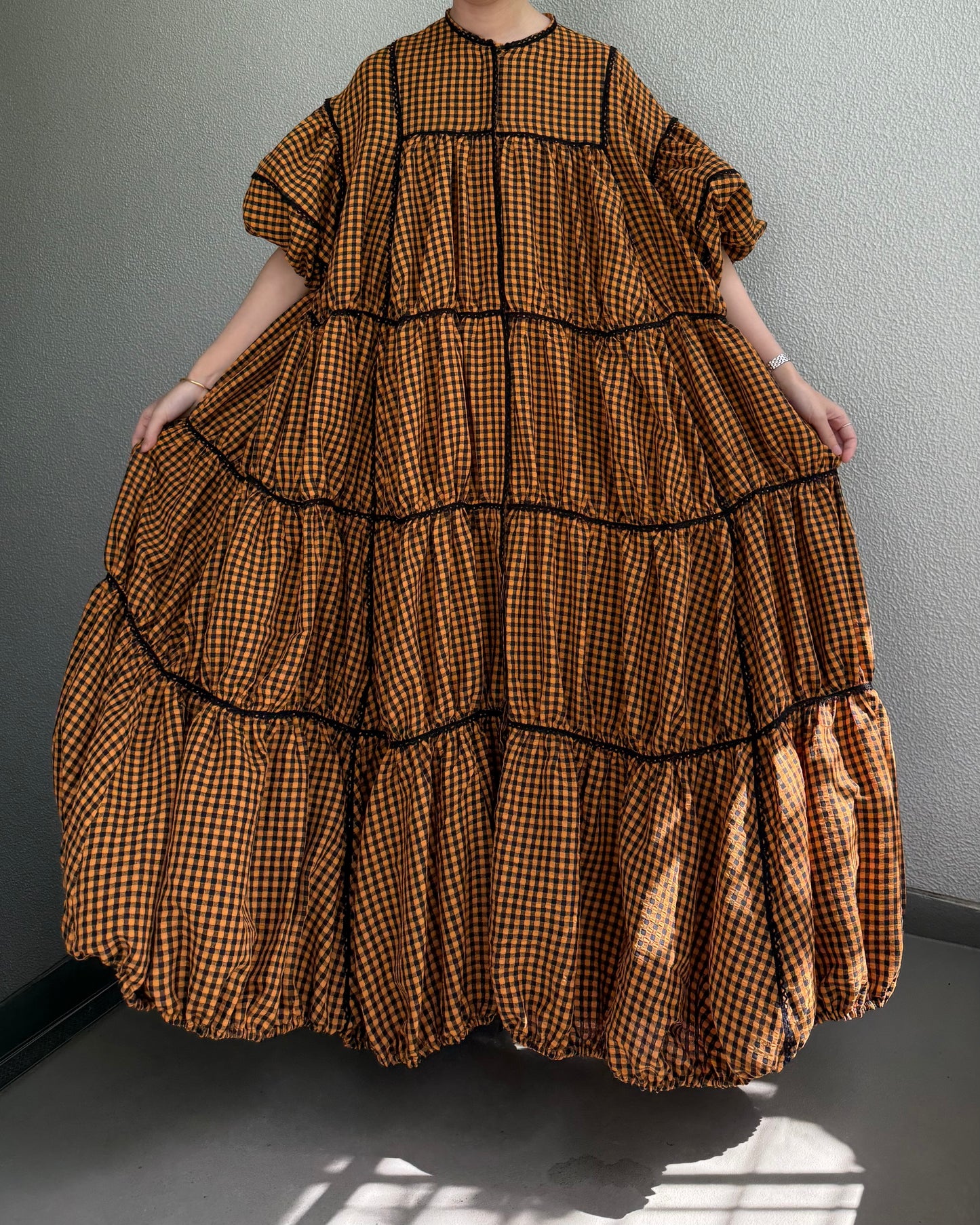 [予約] gingham patchwork volume onepiece – orange × black