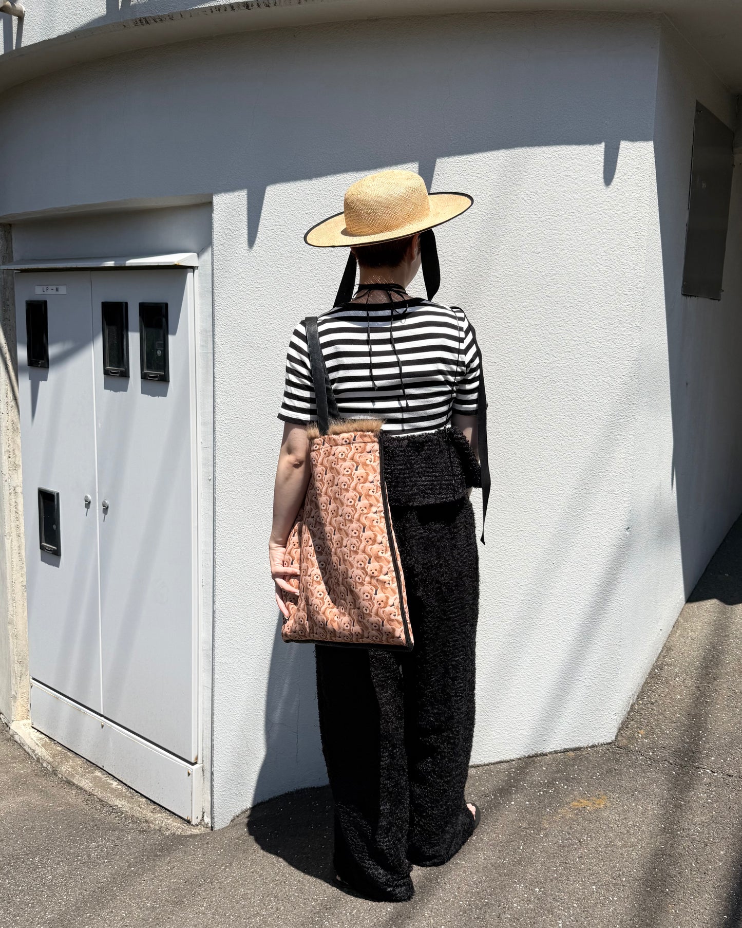 reversible kuma fur bag - brown