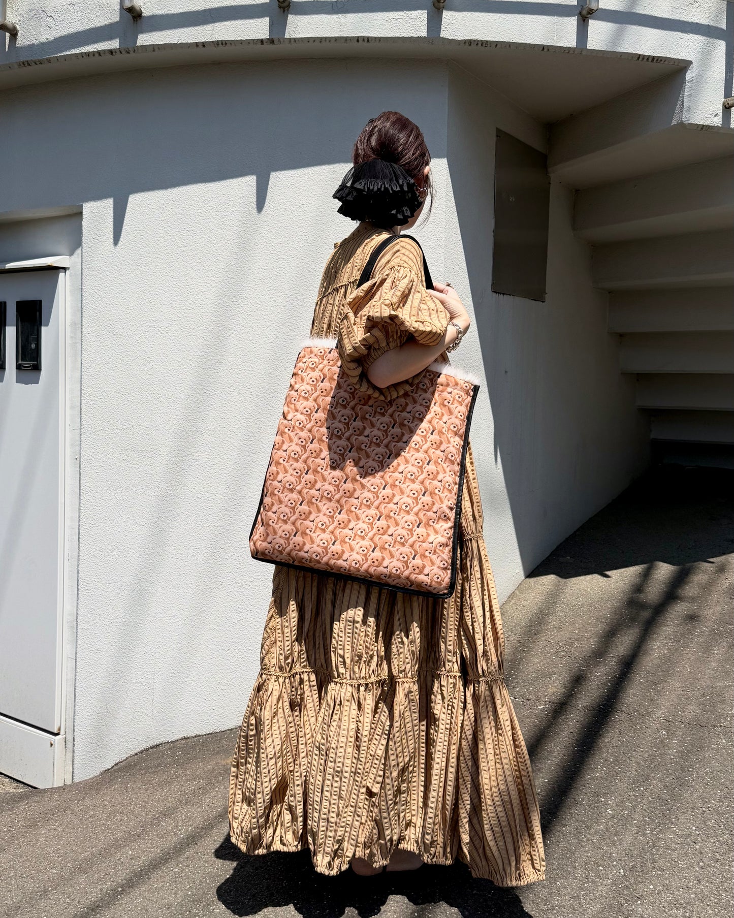 reversible kuma fur bag - brown