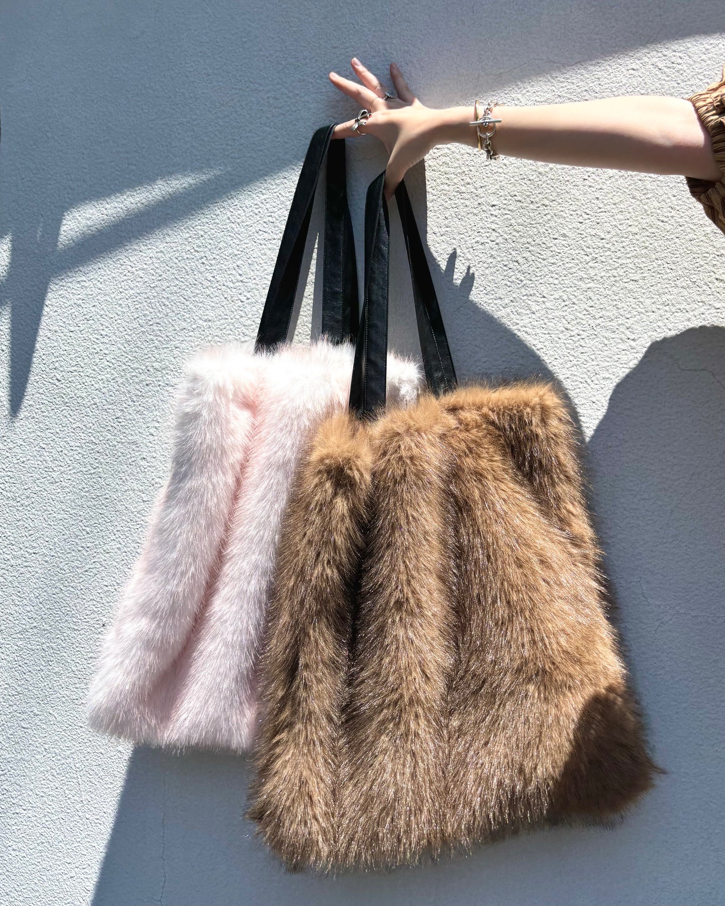 reversible kuma fur bag - brown