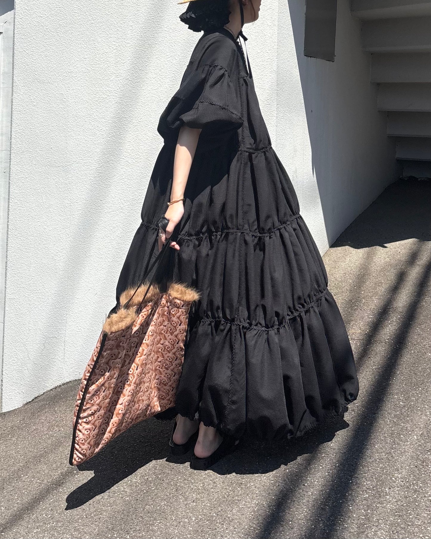 ginghamless patchwork volume onepiece – black